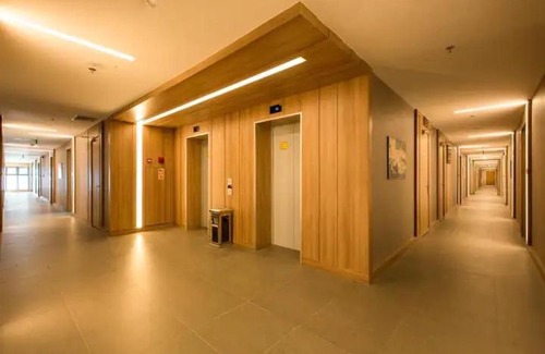Tan Binh Apartment | Republic Plaza Sai Gon Airport - Free pool
