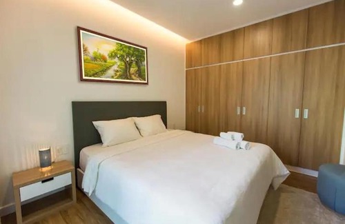 Tan Binh Apartment | Republic Plaza Sai Gon Airport - Free pool