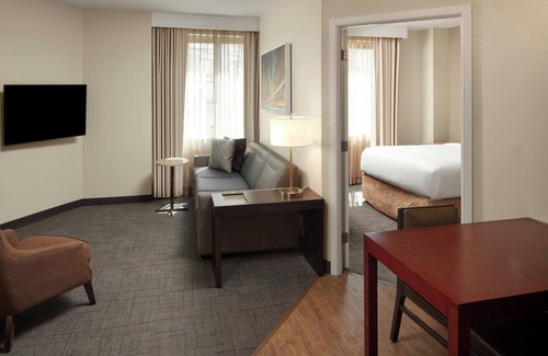 Court House Hotel | Residence Inn by Marriott Arlington Courthouse