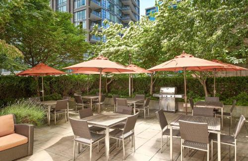 Downtown Vancouver Hotel | Residence Inn by Marriott Vancouver Downtown