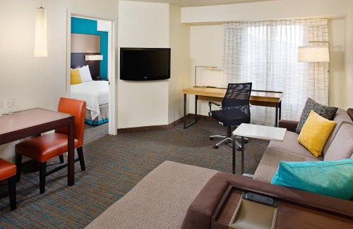 Livonia Hotel | Residence Inn by Marriott Detroit Livonia