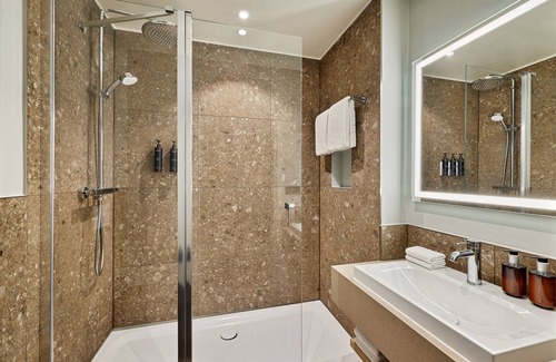 Schwanthalerhohe Hotel | Residence Inn by Marriott Munich Central