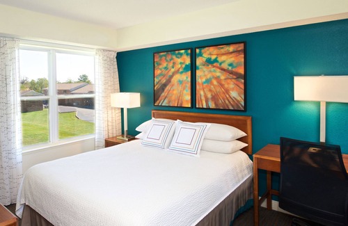 Evansville Hotel | Residence Inn by Marriott Evansville East