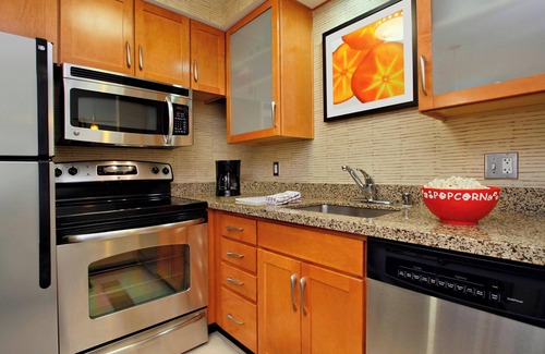 Glendale Sports and Entertainment District Hotel | Residence Inn Phoenix Glendale Sports & Entertainment District