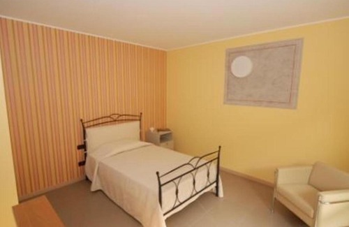 Bonate Sopra Apartment | Residence & Suites Solaf