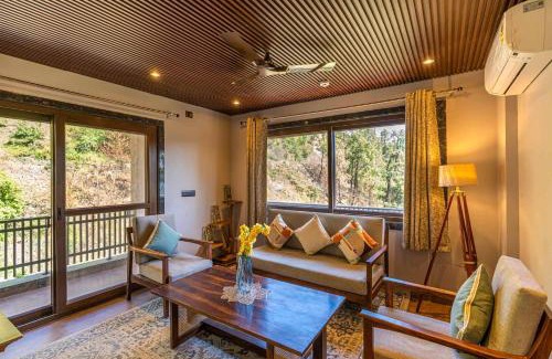 Chail Villa | Residences By Tarika by VEO - Luxury 7BR villa in Chail with Bonfire and Hillview