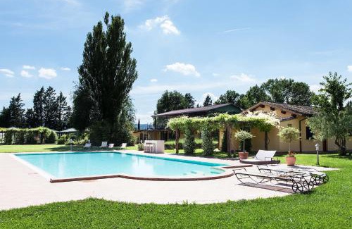 Castelnuovo House | Resort e Spa San Crispino