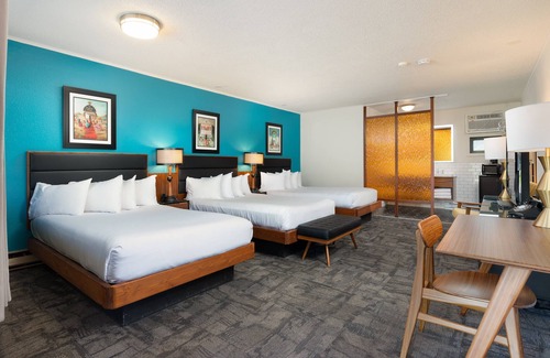 Bozeman Hotel | Retro Motel in Bozeman Montana