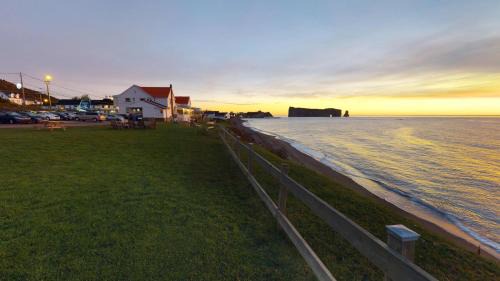 Perce Hotel | Riotel Perce