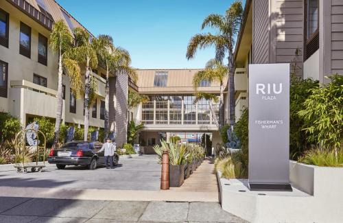 Fisherman's Wharf Hotel | Riu Plaza Fisherman's Wharf