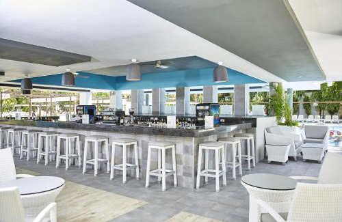 Playacar Fase II Resort | Riu Tequila - All Inclusive