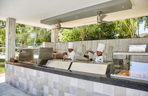 Playacar Fase II Resort | Riu Tequila - All Inclusive