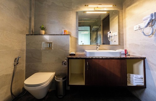 Bharatpur Resort | River Bank Jungle Resort
