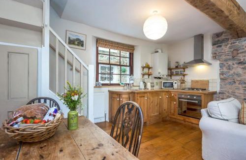 Buckfastleigh House | River Garden Cottage