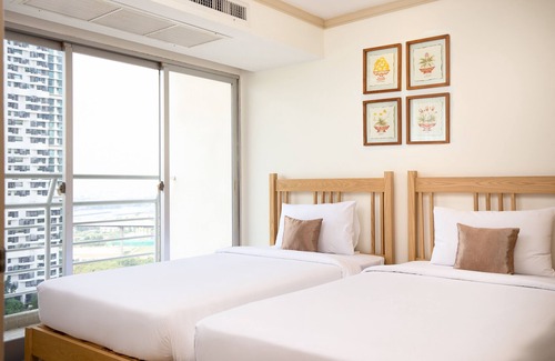 Bang Phong Phang Hotel | Riverfront Bangkok