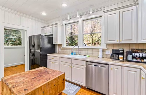 Sapphire House | Riverfront Cabin, Sauna, 3BD, Private Trail Access