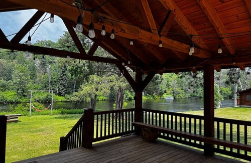 Crystal Falls Cabin | Riverfront Loft #6 Crystal Falls