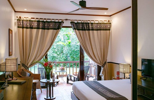 Vang Vieng Resort | Riverside Boutique Resort, Vang Vieng