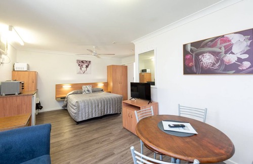 South Toowoomba Hotel | Riviera on Ruthven Motel