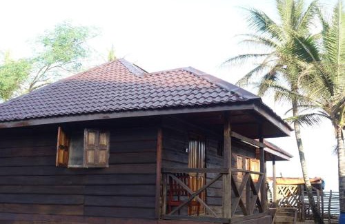 Ricketts Island House | Robinson's Hut