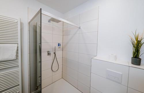 Sundern Hotel | RobrookS Hotel Garni