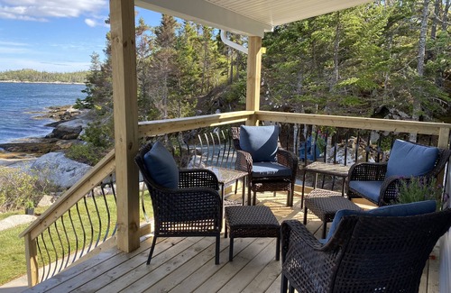 Bayside Cottage | Rock Haven Cottage, on the ocean!