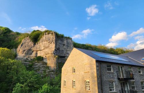 Stoney Middleton Resort | Rock Mill Retreat