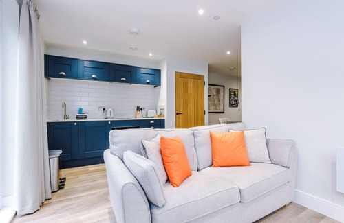 Stoney Middleton Apartment | Rock Mill | Superior Apartment with Private Patio
