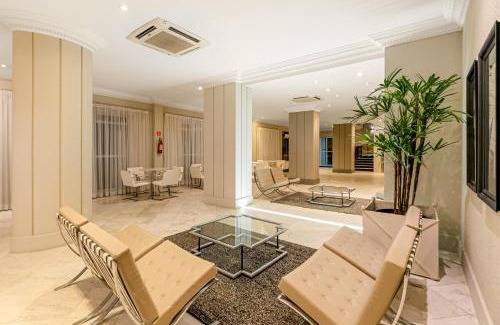 Reboucas Hotel | Rockefeller by Slaviero Hotéis