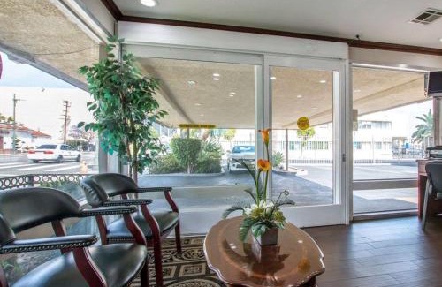 Pico-Union Hotel | Rodeway Inn Convention Center