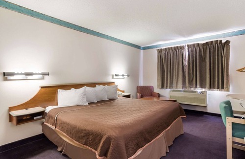 Allison Hotel | Rodeway Inn Gallup West