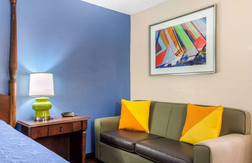 Sierra Vista Hotel | Rodeway Inn near Ft Huachuca