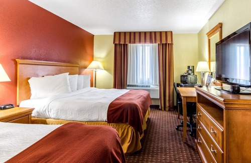 Jacksonville Hotel | Rodeway Inn & Suites Jacksonville near Camp Lejeune