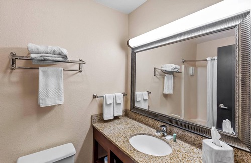 Barboursville Hotel | Rodeway Inn