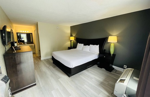 Silver Springs Hotel | Rodeway Inn