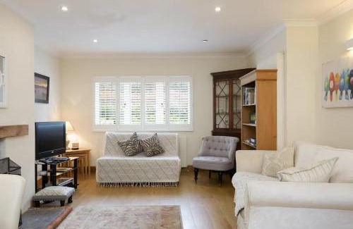 Rogate House | Rogate Cottage Retreat
