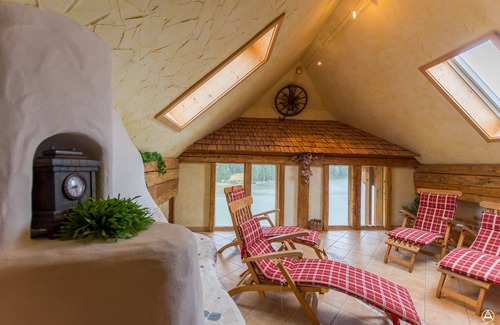 Zeutschach Apartment | Romantic apartments with pond view, sun terrace and swimming pond