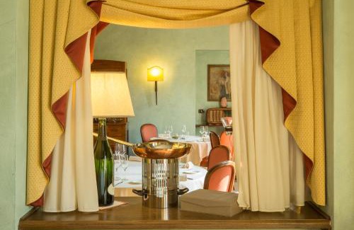 San Francesco al Campo Hotel | Romantic Hotel Furno