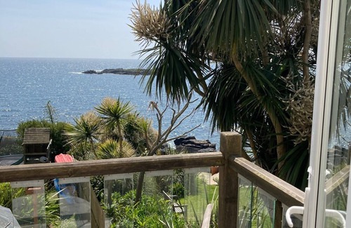 Mousehole Apartment | Romantic Luxury Apartment With Stunning Sea View In Mousehole, Wifi, Nespresso!