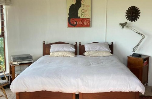 Kleinmond Apartment | Rondawel with sea view