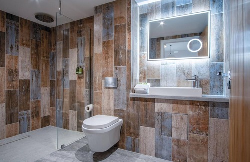 Pen-y-cae Apartment | Room 5 - The Sleeping Giant - Pen Y Cae Inn