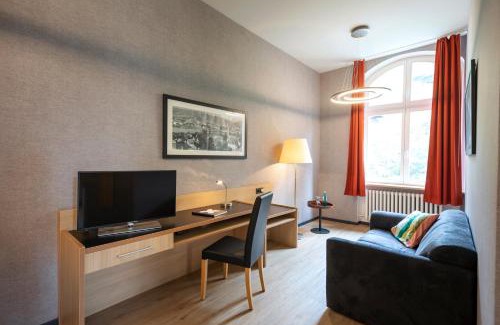 Lohr am Main Hotel | Roomingtons Hotel Franziskushöhe Lohr