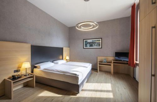 Lohr am Main Hotel | Roomingtons Hotel Franziskushöhe Lohr