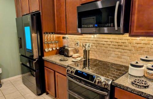 South Mountain House | Rooms at The Vista