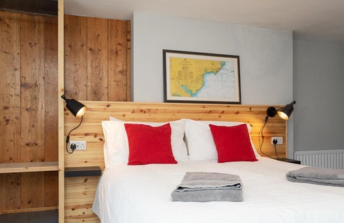 Newcastle Hotel | Rooms@Mourne