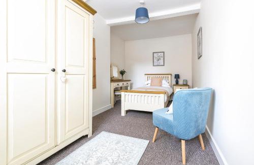 Ollerton House | Ropemaker’s Cottage