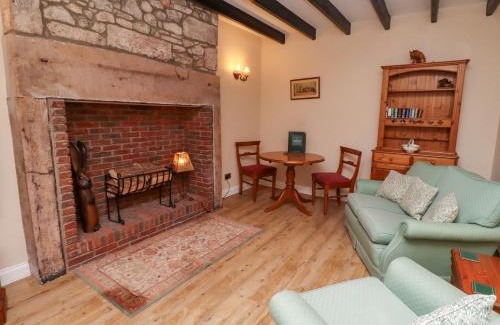 Akeld House | Rose Cottage