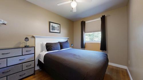 Shelburne Hotel | Roseway River Cottages