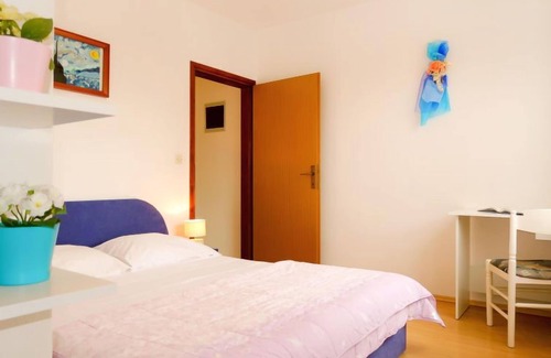 Kornic Apartment | Rosić (KRK218) by Interhome