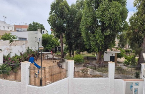 Rota Apartment | Rota apartment. City center. 4 bedrooms.